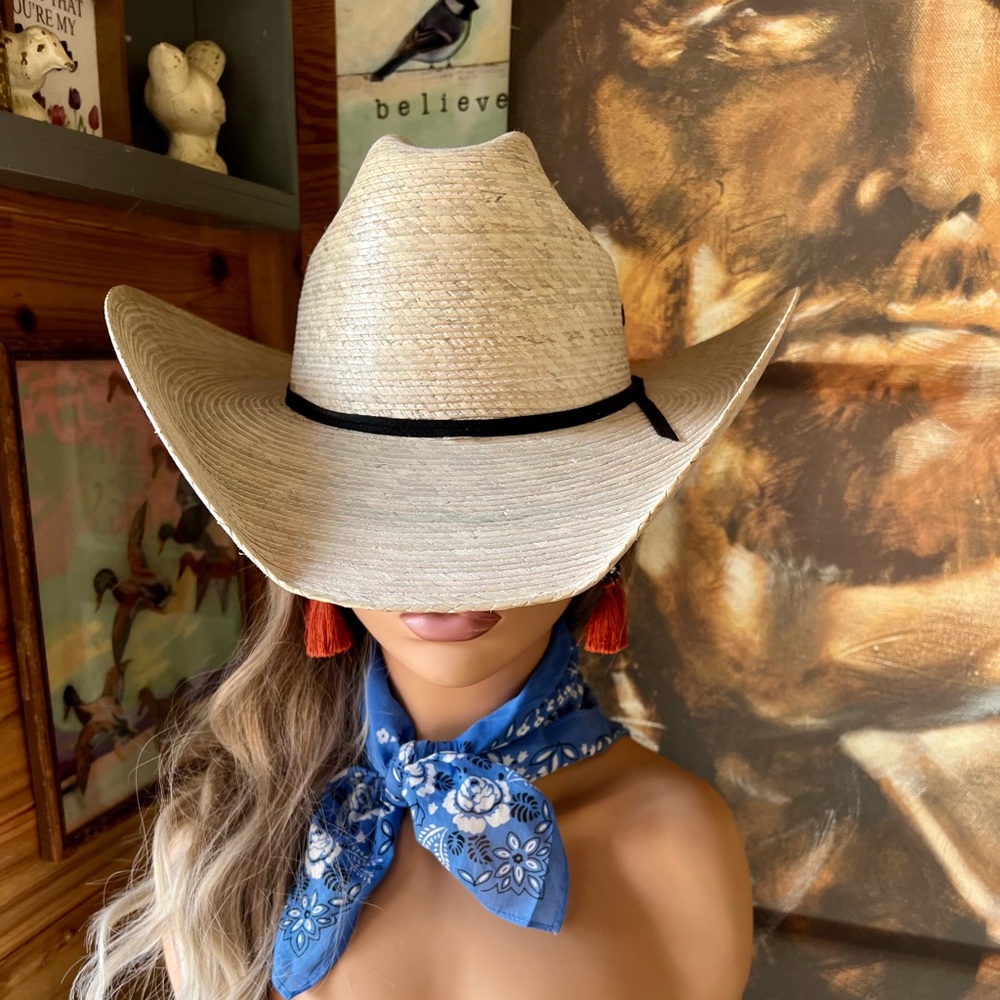 Cattleman Fine White Palm Hat